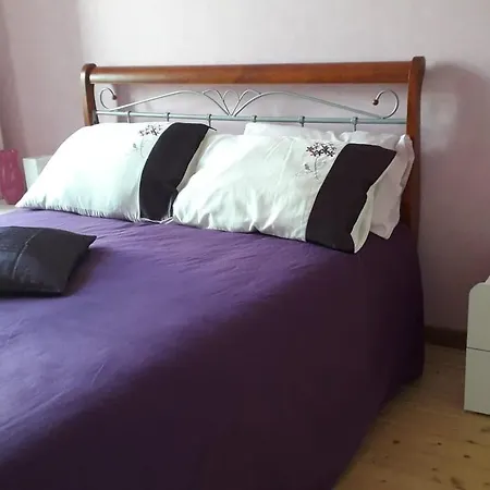 La Maison En Cezallier - Purple Apartmán